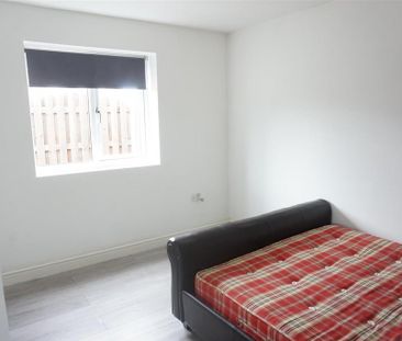 2 bedroom detached bungalow to rent - Photo 1