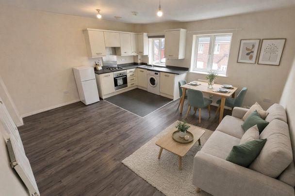 2 BED Flat To rent - Photo 1