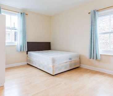 2 bedroom flat to rent - Photo 6