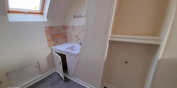 Location Appartement 1 pièce 20m² CHATEAU THIERRY 02400 - Photo 3