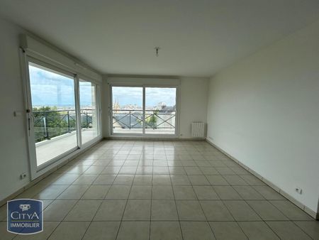 Location Appartement 3 pièces 71m² CHERBOURG-EN-COTENTIN 50100 - Photo 2