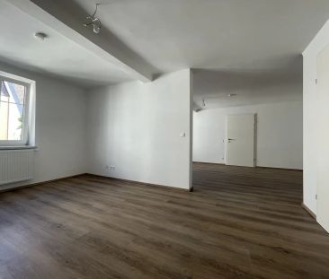 Traumhafte 2 Zimmer Dachgeschoßwohnung - Erstbezug nach Komplettsan... - Photo 1
