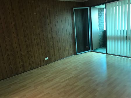 Walking Distance To Liverpool Station & Hospital! - Photo 5