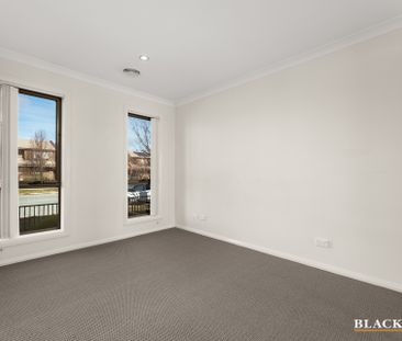 70 Mobourne Street, Bonner ACT 2914 - House For Rent | Domain - Photo 4