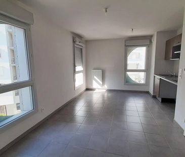 location Appartement T2 DE 43.25m² À TOULOUSE - Photo 1