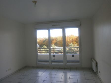 3 pièces avec balcon Cergy (95800) - Photo 2