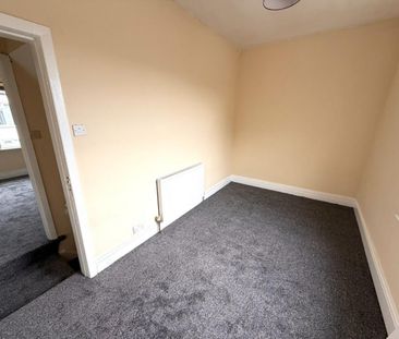 2 bedroom House To Let - Photo 5