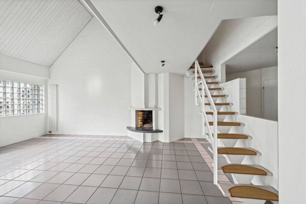 Sonnige moderne 4.5-Zimmer-Maisonette-Wohnung an Toplage - Photo 1