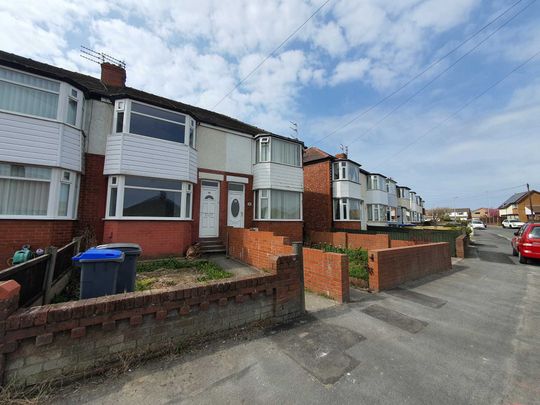 Whalley Lane, Blackpool - Photo 1