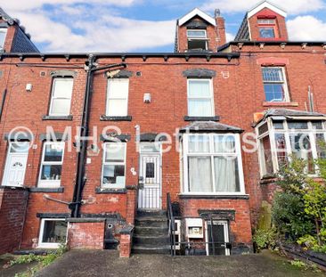4 Bedroom Mid Terraced House for rent in Royal Park Mount - Photo 3