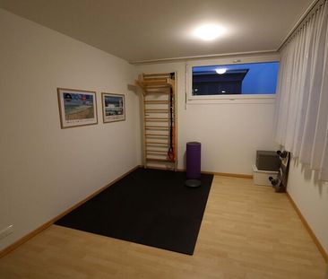 APPARTEMENT DE 3 PIÈCES À CHAM (ZG), MEUBLÉ, TEMPORAIRE - Photo 5