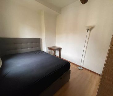 A LOUER - AIX EN PROVENCE - 3 PIECES MEUBLE - COURS MIRABEAU - Photo 2