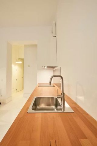 Calle del Molino de Viento, Madrid, Community of Madrid 28004 - Foto 4