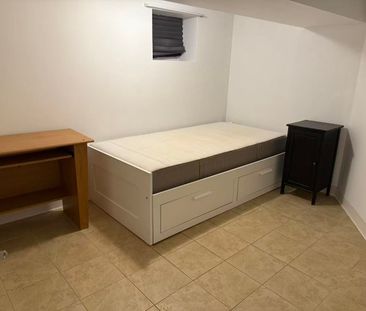 For Lease - 62 Ulster Street Unit# Basement, Toronto, Ontario - Photo 1