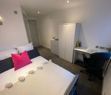 1 bedroom flat to rent - Photo 4
