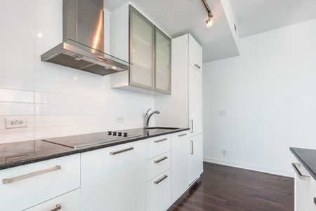 For Lease - 12 York Street Unit# 5110, Toronto, Ontario - Photo 4