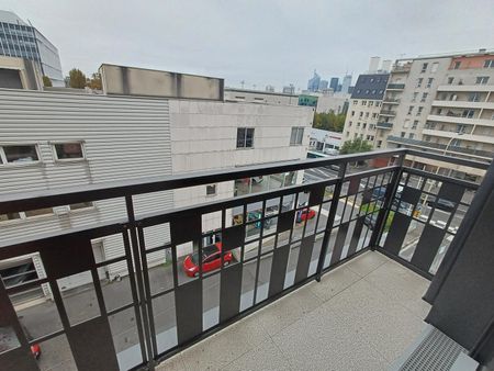 location Appartement T2 DE 46.5m² À COURBEVOIE - Photo 5