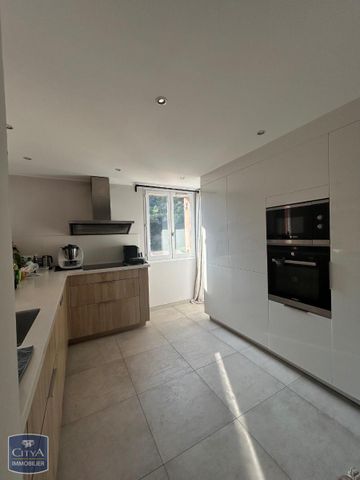 Location Appartement 3 pièces 78m² ROQUEBRUNE CAP MARTIN 06190 - Photo 3
