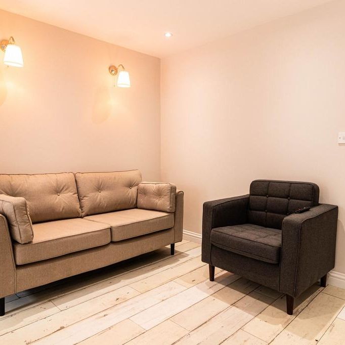 5 bedroom house to rent - Photo 1