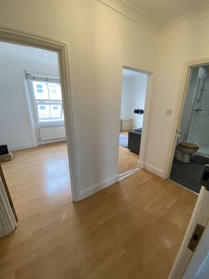 2 Bed Flat, Kingsland High Street, E8 - Photo 1
