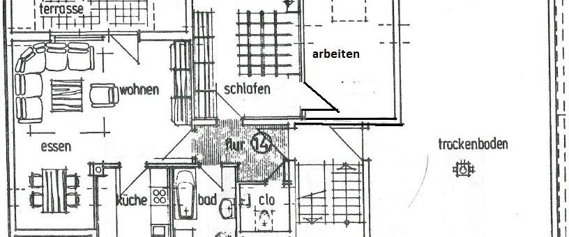 Zentral gelegene, sonnige 3-Zimmer-DG-Wohnung mit EBK und Loggia - kaum Schrägen - Foto 1