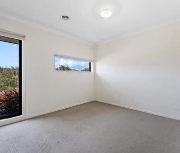 “Convenience Meets Comfort: Your Ideal Family Retreat!” - Photo 3