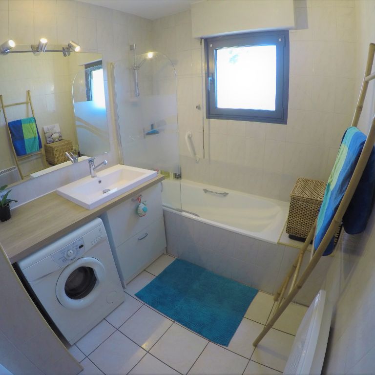 T3 meublé aux ARCEAUX, - Photo 1