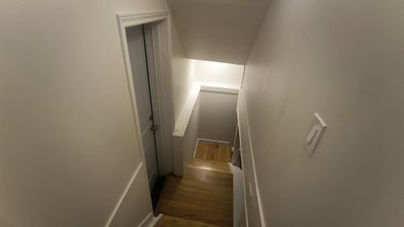 For Lease - 92 Adelaide Avenue Unit# Unit 1, Oshawa, Ontario - Photo 2