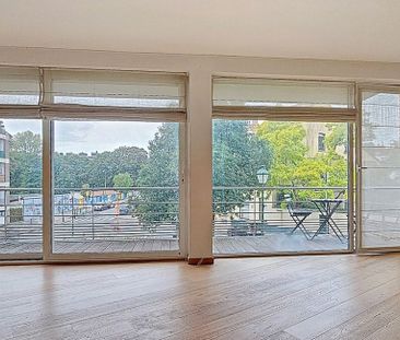 Appartement te huur in Ukkel voor € 1.150 met 1 slaapkamer - Foto 3