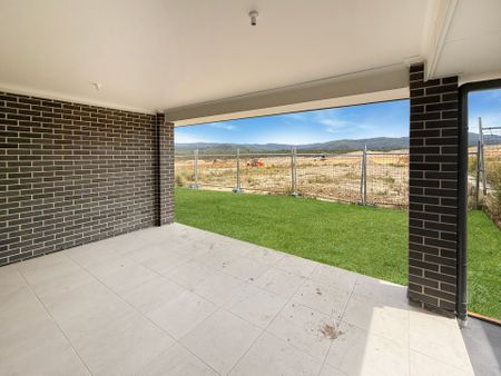 BRAND NEW 1 BEDROOM DUPLEX - Photo 4