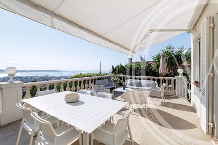 Villa secteur Super Cannes vue mer - Photo 3