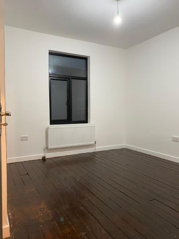 4 Bed Terraced House, Berkeley Avenue, M14 - Photo 3