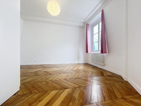 Tout savoir sur cet appartement dans le quartier Rennes, à Paris 6ème - Photo 4