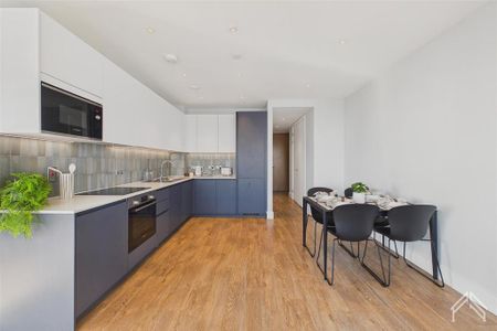 2 bedroom apartment to rent - Photo 4