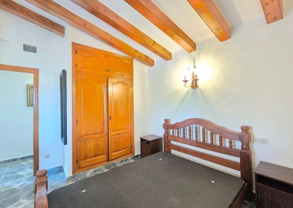 WIDE ESTATE FOR RENT IN TEULADA FOR LONG TERM