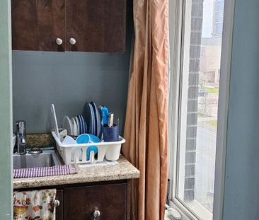 For Lease - 370 Square One Drive Unit# (Shared), Mississauga, Ontario - Photo 5