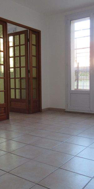 F3 - 56D rue des Lieutenants Chauveau CHALON SUR SAONE. - Photo 1