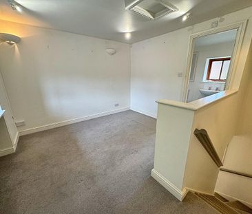 1 bedroom end of terrace house to rent - Photo 2