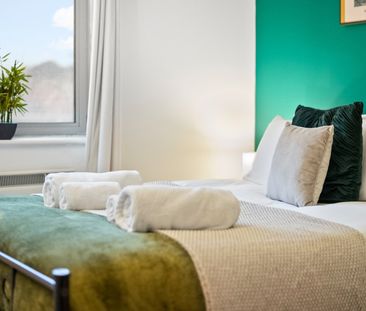2 Bed Flat, Alaska Building, SE13 - Photo 1