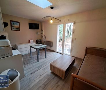 Location Appartement 1 pièce 18m² LES MATHES 17570 - Photo 2