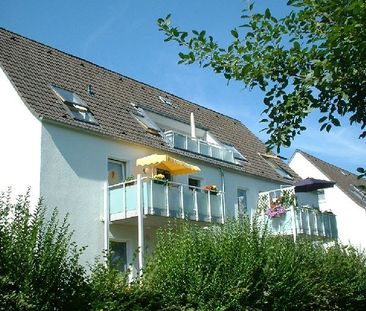 *eigener Garten*Terrasse*Erstbezug nach Sanierung*Tageslichtbad* - Photo 3