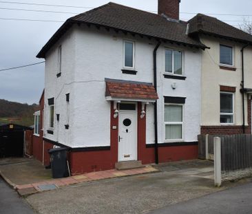 2 bedroom semi-detached house to rent - Photo 6
