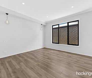 Marvellous, Meticulous & Magnificent Brand new Family home - Photo 1