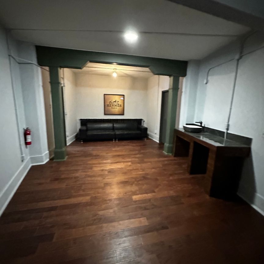 For Lease - 275 Front Street Unit# 2, Belleville, Ontario - Photo 1