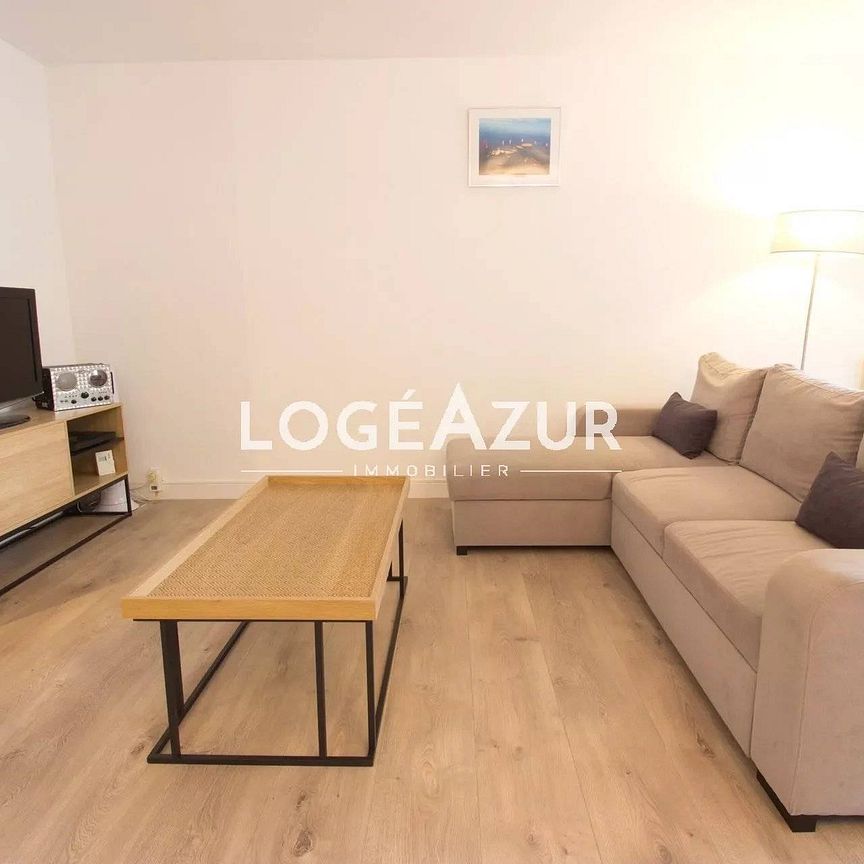 Location AppartementJuan-les-Pins - Photo 1