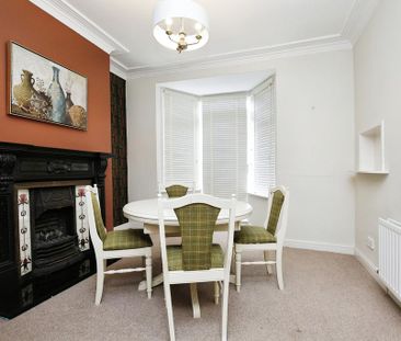 4 bedroom semi-detached house to rent - Photo 2