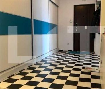 3 camere, decomandat, mobilat modern, parcare, zona Minerva - Photo 1