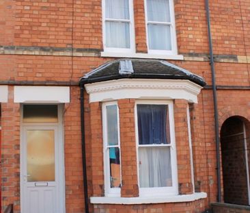 4 Leopold Street - 3 Double Bedrooms Loughborough - Photo 3