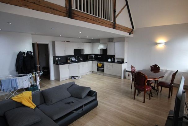 1 bedroom flat to rent - Photo 1