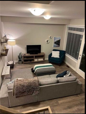 For Lease - 244 Wheat Boom Drive, Oakville, Ontario - Photo 4